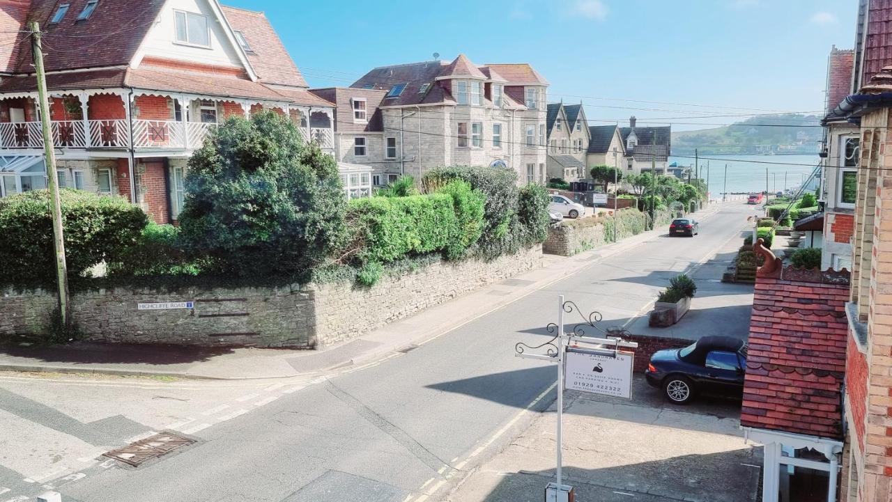Beachcomber Holiday Apartments Swanage Extérieur photo